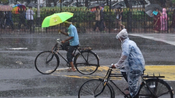 Low pressure region will appear today and very heavy rainfall alert for 4 districts 