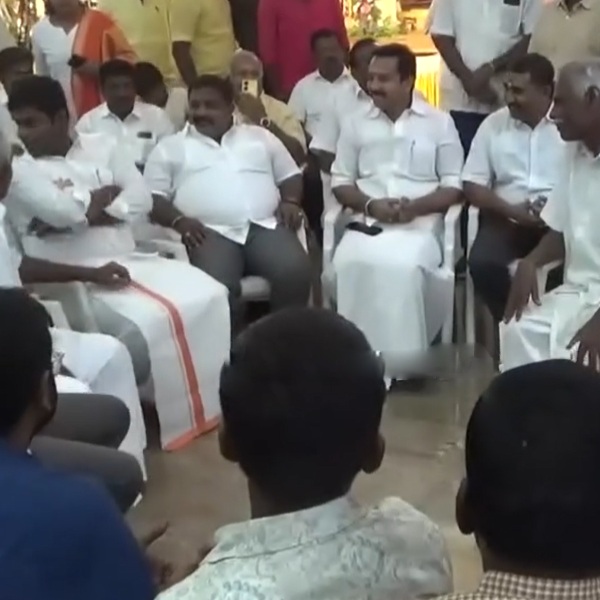 BJP Annamalai meets DMK minister Saminathan in a marriage function in Tiruppur 