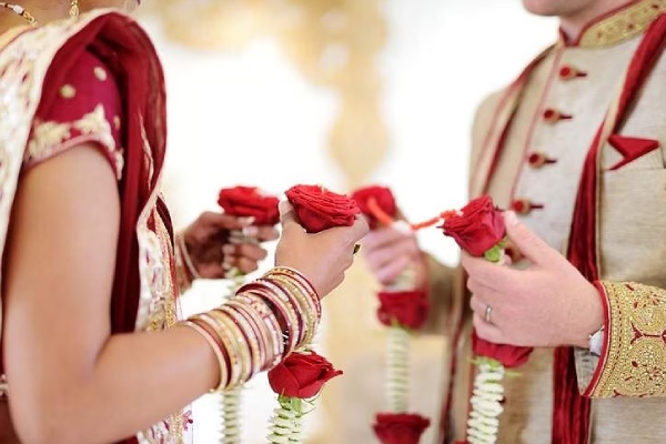 Marriage does not strip a woman of residential rights to her parents house, says Chennai high court Marriage does not strip a woman of residential rights to her parents house, says Chennai high court