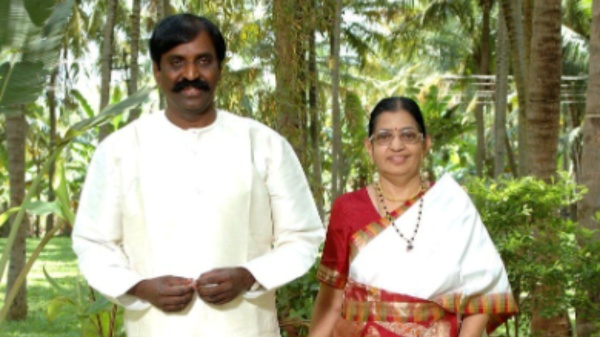 Lyricist Vairamuthu writes poem for P.Susheela 