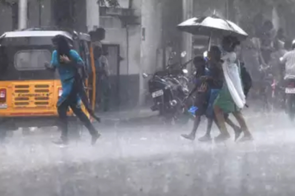 Heavy rains in Chennai flight services affected in Chennai 