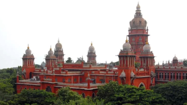 High court order to hrce department on salem Sugavaneswarar temple land case