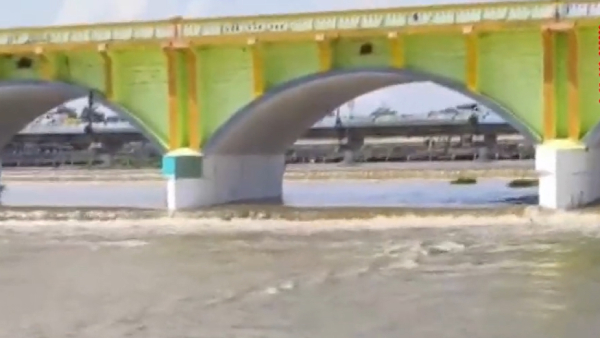 Vaigai river flood flow in Many areas of Madurai City 