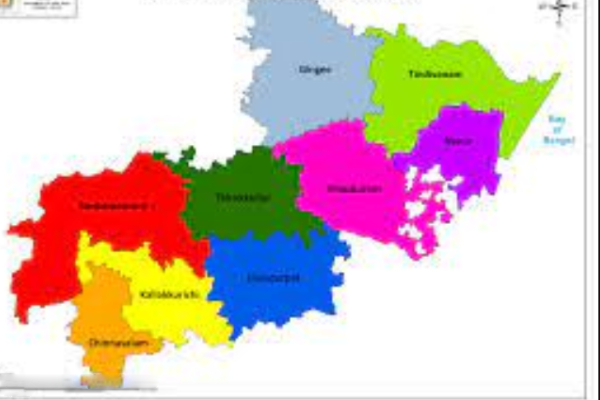 Who is this Vizhupuram Woman and why did she give Complaint against Villupuram VAO Office 