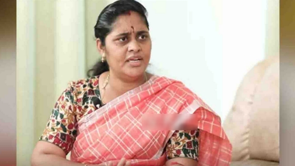 Rajeshwari Priya appeals to businessmens to make youths who come to work after schooling, to pursue degrees through distance education. 