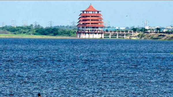 Heavy rains continues in Chennai, Chembarambakkam lake touched 22 ft