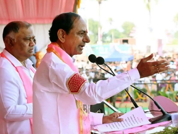 Election commission stop Telangana govt to disbursements under Rythu Bandhu Scheme 