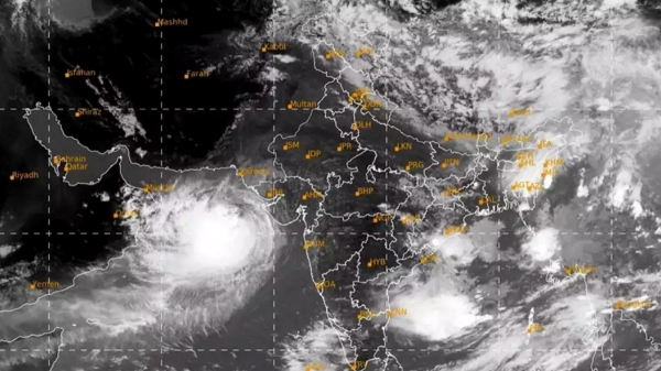 53 places marked in Chennai for Sponge Water draining due to cyclon in the Bay of Bengal near Tamil Nadu? 