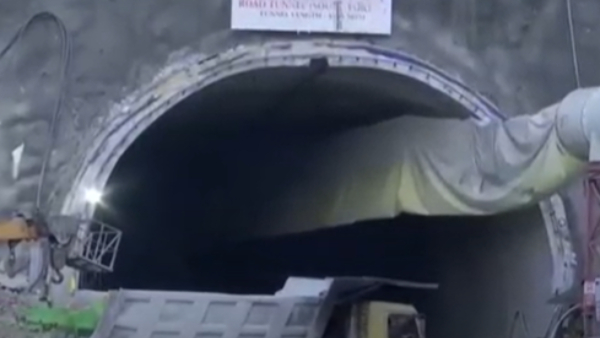 Audio of worker who trapped beneath the debris at the Uttarkashi tunnel collapse surfaced Audio of worker who trapped beneath the debris at the Uttarkashi tunnel collapse surfaced