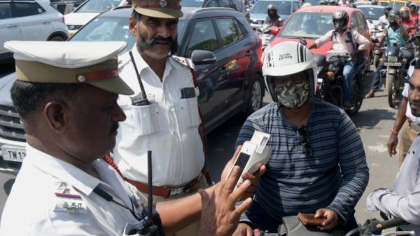 Chennai traffic police increases the fine the various offence today 