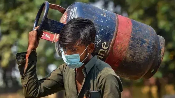 Commercial LPG cylinder prices increased from today