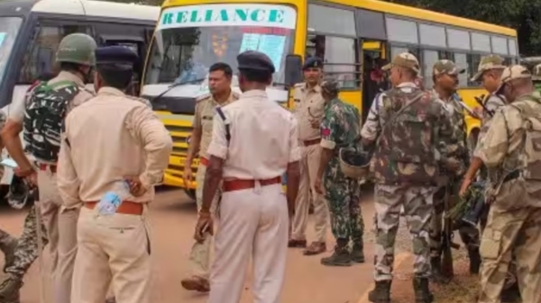 Chhattisgarh Maoists Attack: 3 Injured including Poll pfficials, BSF Jawan 