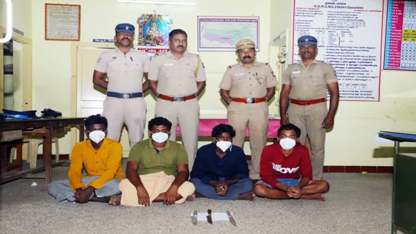 What a gang of teenagers did with a dating app in Tenkasi? What a gang of teenagers did with a dating app in Tenkasi?