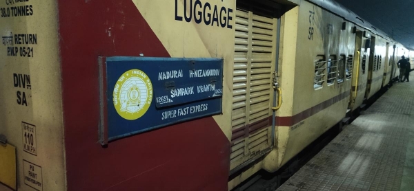 Passengers traveled 600 km with body of deceased in Tamil Nadu Sampark Kranti Express 