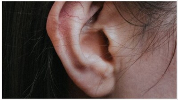 A young woman in Chennai got ear rot after trying to get her ear pierced by relying on an Instagram ad 