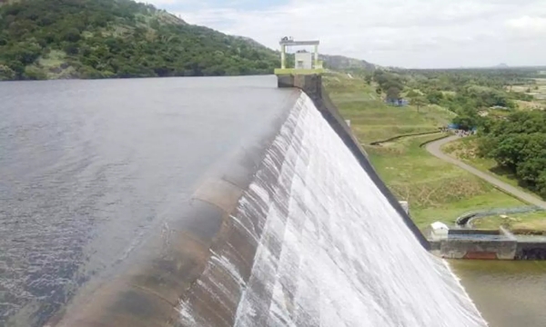  Heavy rainfall in Southern Districts; Storage and Flow Data on Major Reservoirs