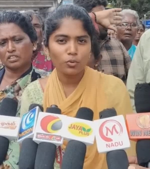 Why did Dindigul Indumati file a complaint against her husband in district collectors office?