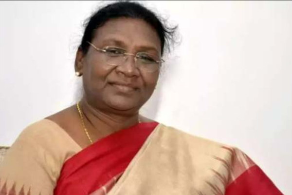 Opposition leaders will meet the President today regarding the incident of two people trespassing in the Lok Sabha Opposition leaders will meet the President today regarding the incident of two people trespassing in the Lok Sabha
