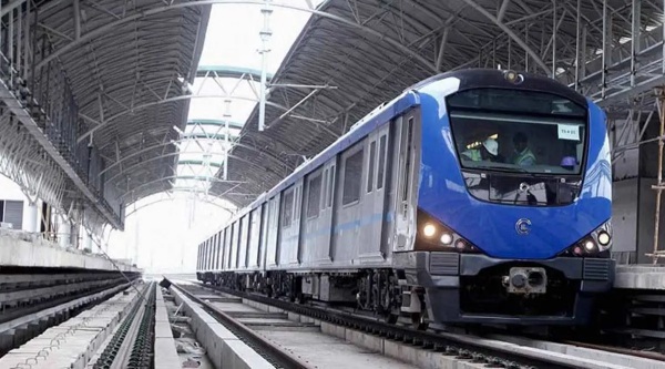 Why Chennai Metro Rail Corporation give metro train service for a fare of 5 rupees today? 
