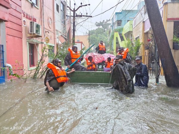 Madras Unit of Indian Army rescues people from Mugalivakkam and Manapakkam areas in Chennai that are affected by heavy rainfall and massive waterlogging. Madras Unit of Indian Army rescues people from Mugalivakkam and Manapakkam areas in Chennai that are affected by heavy rainfall and massive waterlogging.