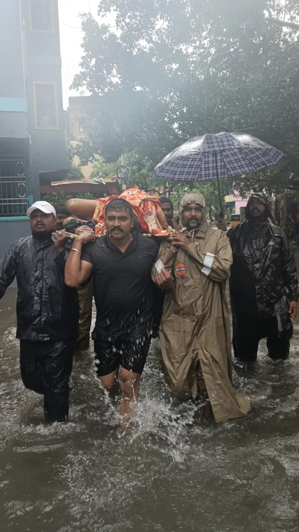 Police in action: Chennai police ddrt teams rescued many people during floods