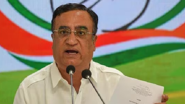 Congress leader Ajay Maken reaches Chhattisgarh 