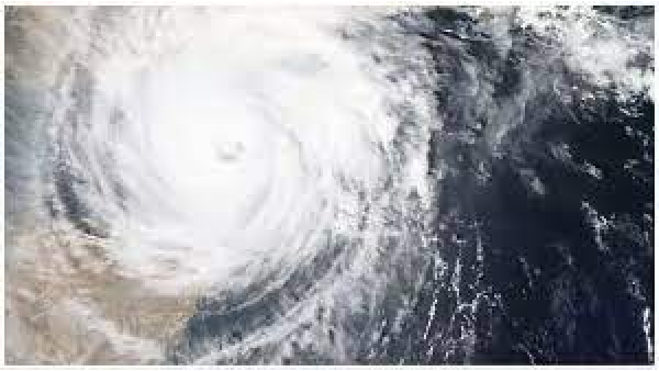 IMD informed that 8 districts of North Tamil Nadu will receive very heavy rains today and tomorrow due to Cyclone Michaung. 