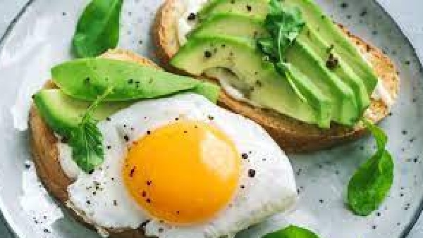  What are the 4 impt Foods That one Should Avoid taking along With Eggs