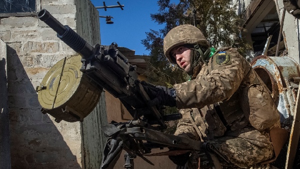  How the Ukraine Sniper take out Russian Soldier who is 4 Km Away