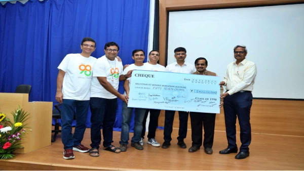 IIT Bombay’s 1998 batch donates Rs.57 crore for its development 