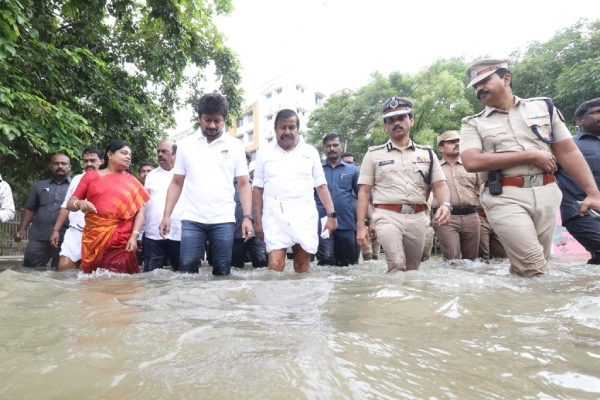 Did India Meteorological Department fail to predict rain?