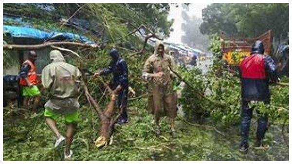 kpy Bala is going to give 1000 each to 200 families affected by cyclone michaung