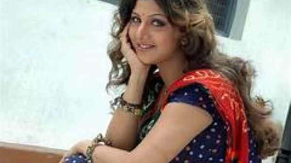 actress Laila who hit actress Ramba on a tra