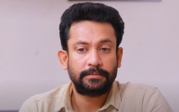 tamilum saraswathiyum serial December 30th episode Gothais help to Arjun
