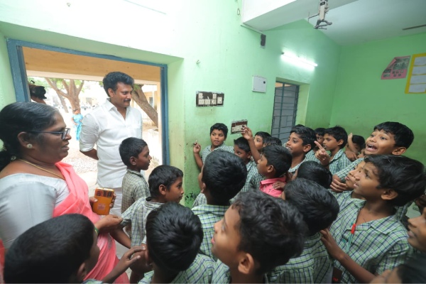 Microsoft to teach artificial intelligence technical education to government school students