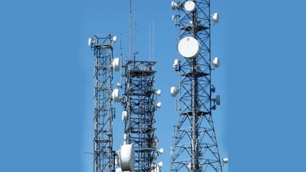 The theft of a 50m high cell phone tower in Uttar Pradesh has caused a shock 