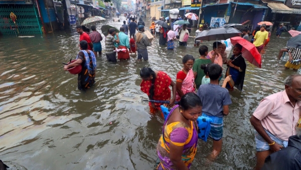 Chennai floods - Chance of rain in 17 districts in Tamil Nadu for the next 3 hours 