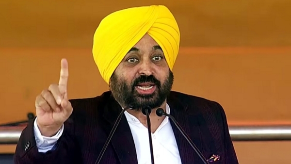 Punjab Aam Aadmi CM Bhagwant Mann’s ex-wife Preet Grewal threatens to post his naked and drunk videos 