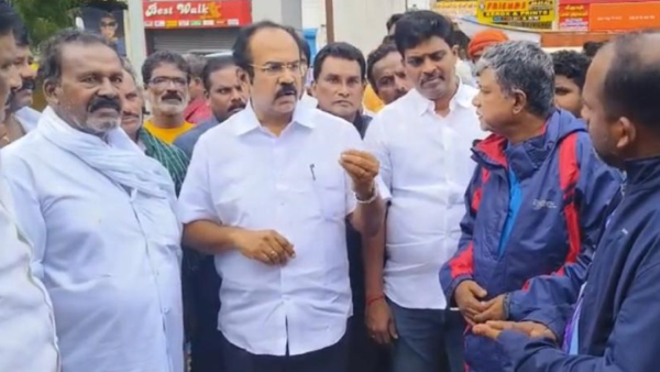 Minister Thangam Thennarasu thank fishermen who saved many life during Nellai floods