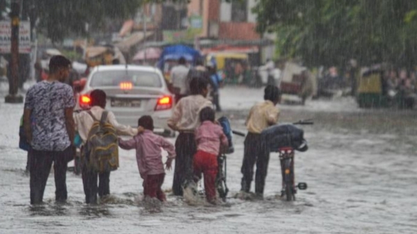 Due to rain and flood, school holidays are announced in Tuticorin today 