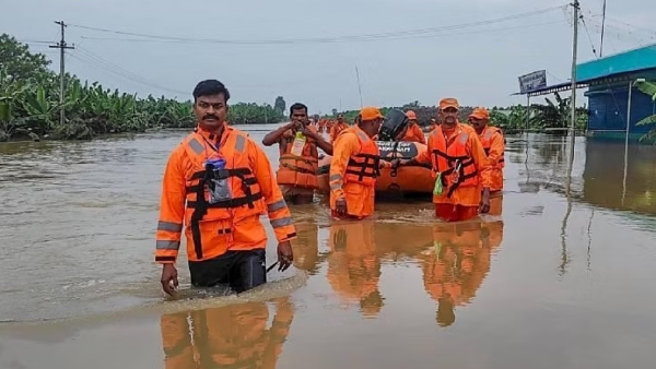 Central team is inspecting Tuticorin affected by heavy rains and floods today 