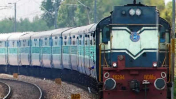 Tirunelveli-Tiruchendur train service canceled today for the second day Tirunelveli-Tiruchendur train service canceled today for the second day