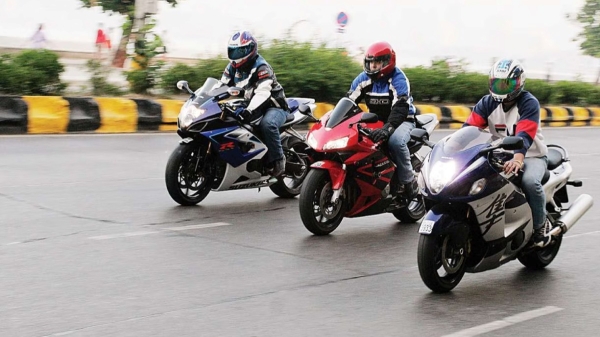 Police warned bike racers, who do racing during Christmas celebrations, they will be arrested