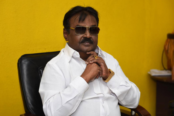 Exclusive: Director R.K.Selvamani says that Vijayakanth is breathing on his own 