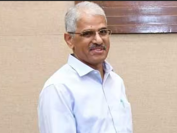 Shiv Das Meena explains the measures taken in Chennai to face Cyclone Michaung 