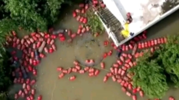 Cylinders washed away in West Tambaram ahead of Michaung cyclone 