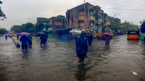 Chennai floods, Tamil Nadu government constituted an IAS Officers team to distribute the relief items Chennai floods, Tamil Nadu government constituted an IAS Officers team to distribute the relief items