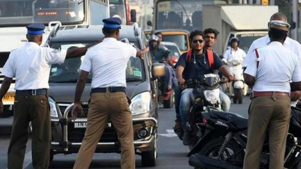 Traffic police announcement to cancel traffic violation cases due to Cyclone damage 