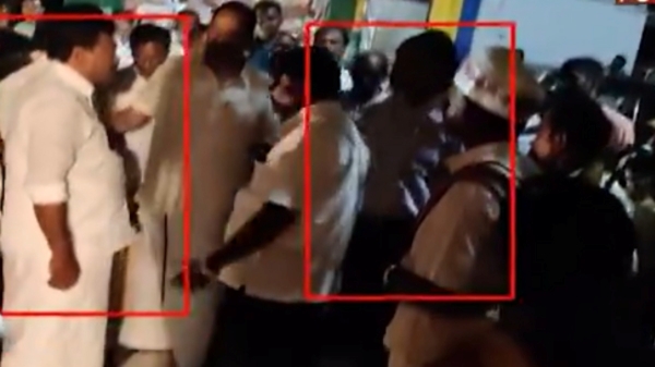 Cyclone Michaung: Poonamalle MLA Krishnaswamy scolded Tiruvallur Collector Prabhu Shankar Cyclone Michaung: Poonamalle MLA Krishnaswamy scolded Tiruvallur Collector Prabhu Shankar