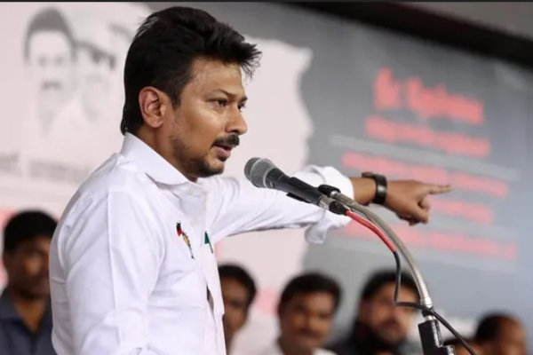 DMKs signature movement gets 72 lakh signatures in 50 days: said Udhayanidhi stalin DMKs signature movement gets 72 lakh signatures in 50 days: said Udhayanidhi stalin